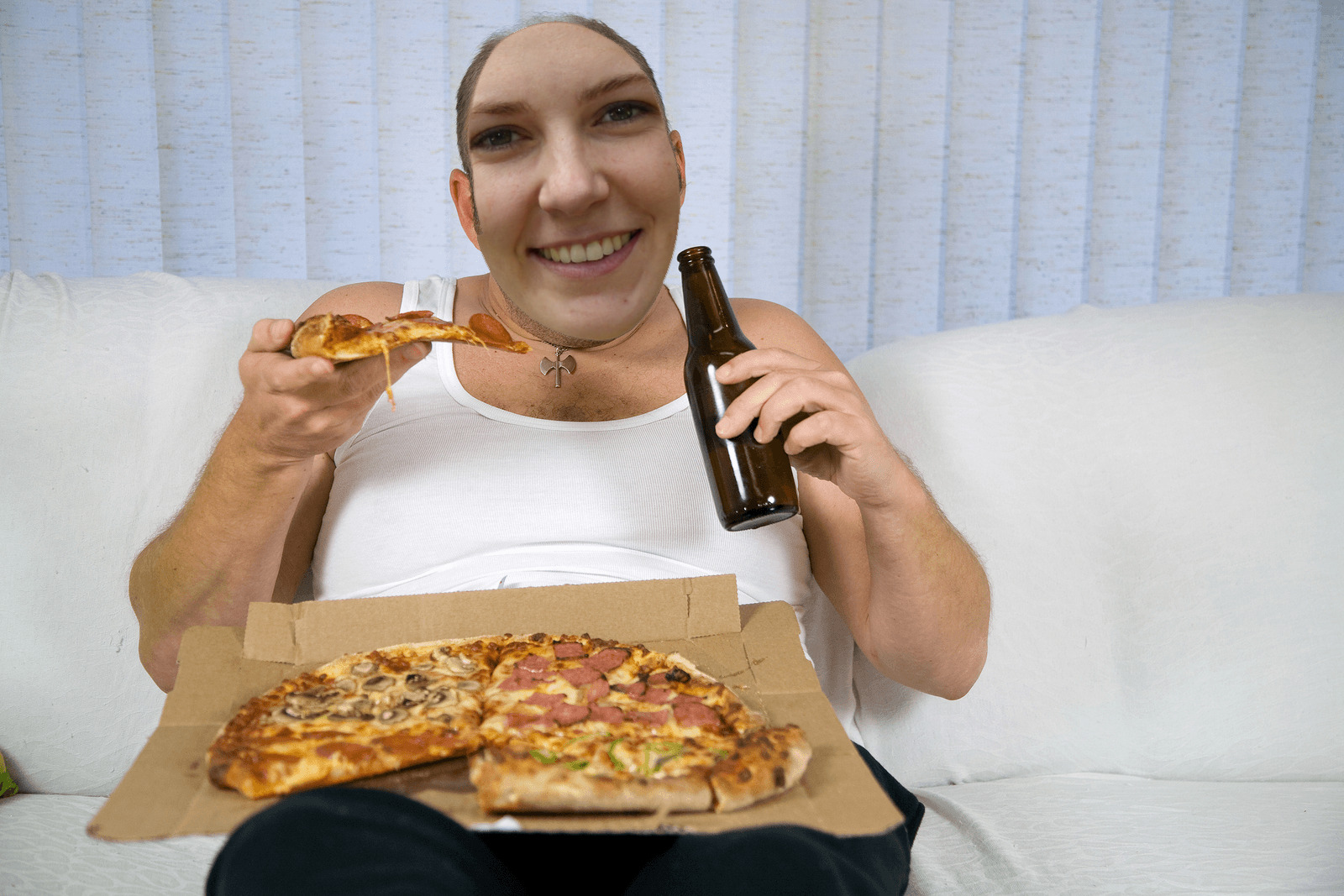 Annalyn Frame pizza hot